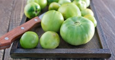 Засолка острого перца на зиму: нестерилизованная, холодная, в помидоре с зелеными помидорами