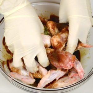 Как и в чем пропитать курицу для шашлыка: обзор 7 рецептов, видео