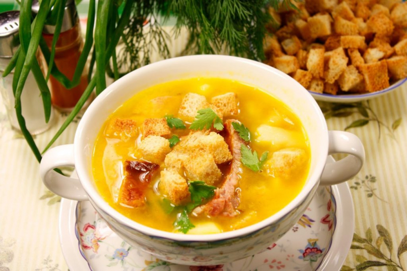 Как варить гороховый суп с копченостями на плите и мультиварке: 7 пошаговых рецептов