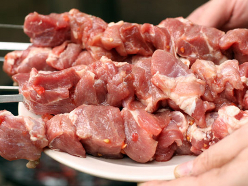 Как приготовить шашлык из свинины: 8 вкусных рецептов маринада