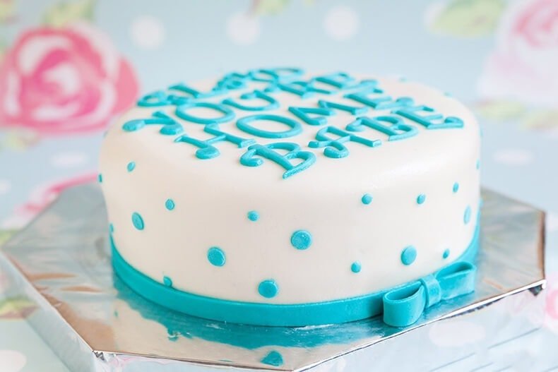 Мастика для торта в домашних условиях: 5 рецептов, видео