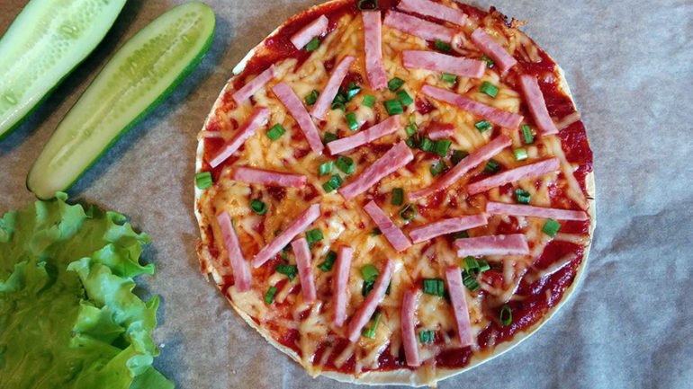 Пицца на сковороде: 8 вкуснейших рецептов и полезные советы