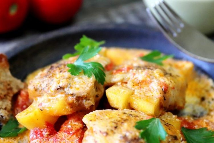 15 наилучших рецептов куриных крылышек с картошкой в печи