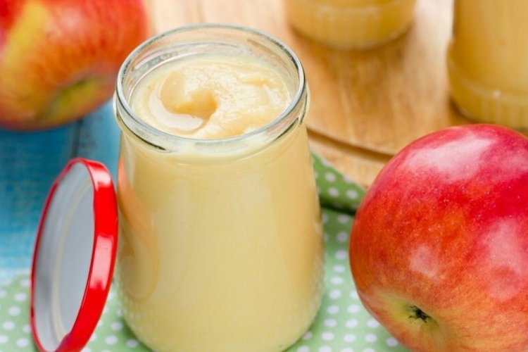12 простых рецептов яблочного пюре «Неженка» со сгущенкой