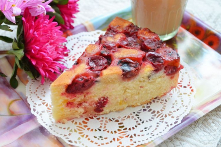 20 отличных рецептов заливных пирогов с ягодами