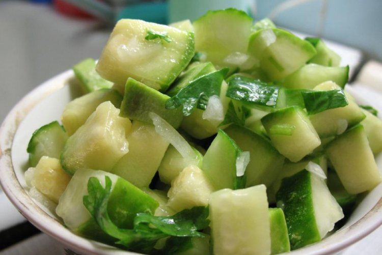 20 юбилейных салатов из цуккини для любителей восхитительно поесть