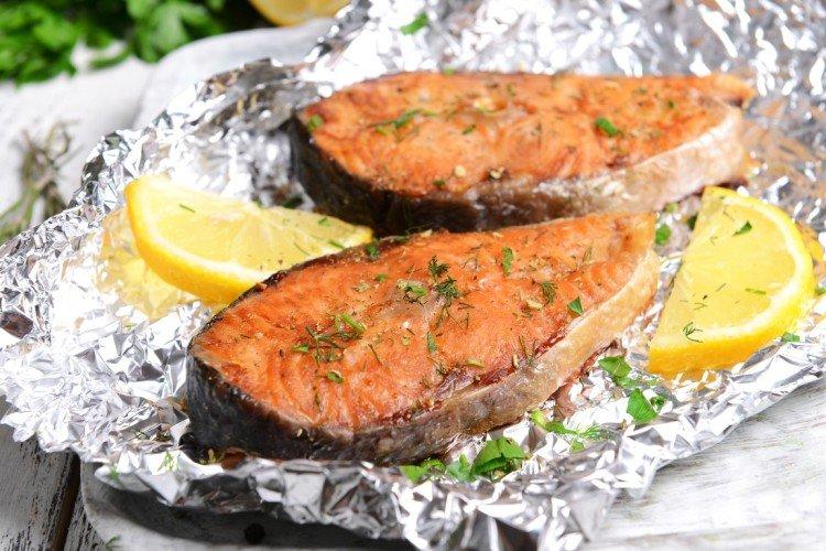 20 замечательных рецептов рыбы, запеченной в духовке