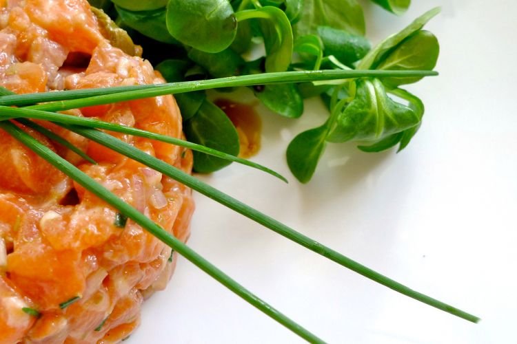 20 превосходных рецептов тартара из лосося