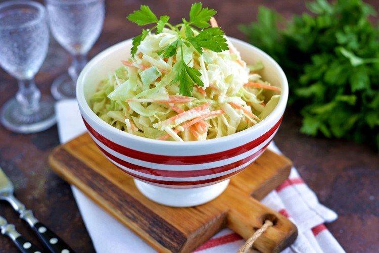 20 доступных и простых салатов на скорую руку