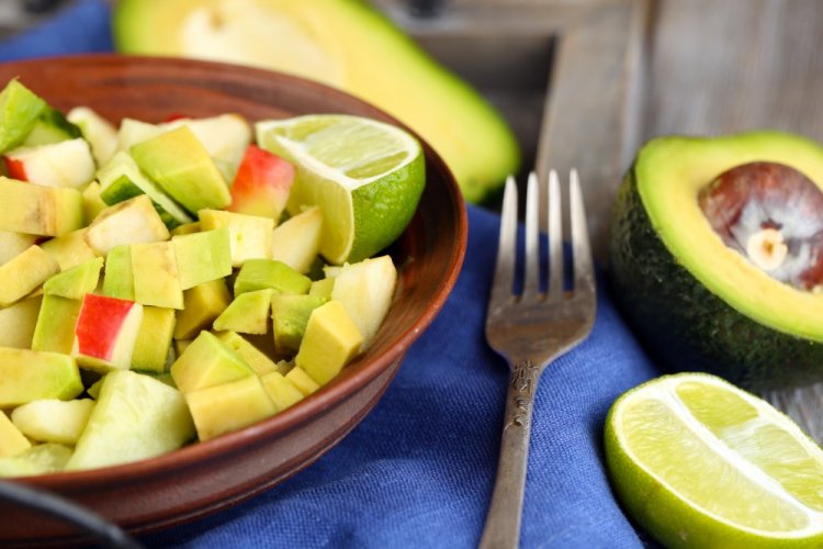 15 ПП салатов с авокадо, перед которыми невозможно устоять
