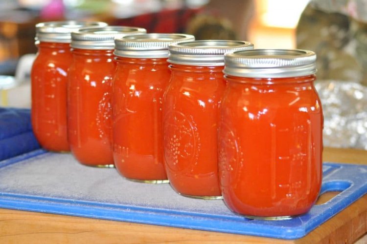 20 отличных рецептов томатного сока на зиму