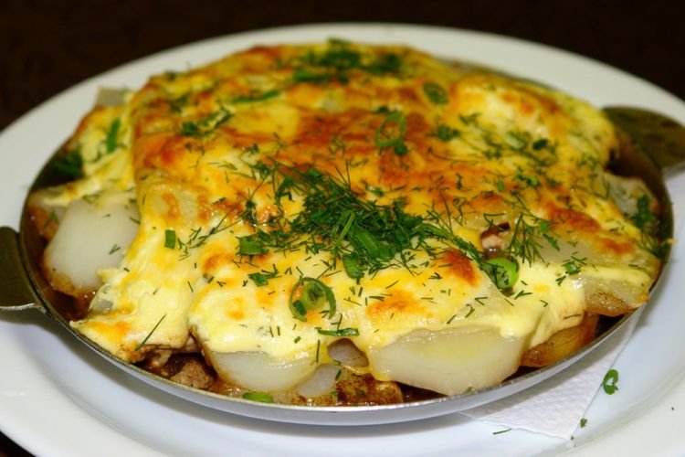 20 простых рецептов говядины по-французски с картошкой