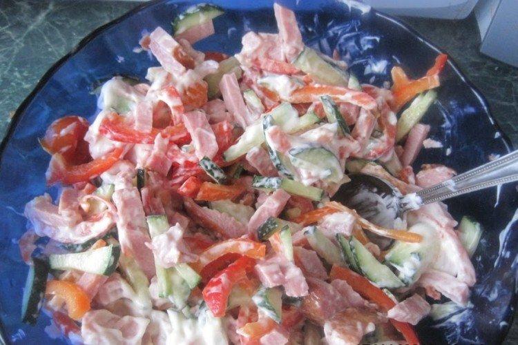 20 быстрых и вкусных салатов с перцем болгарским