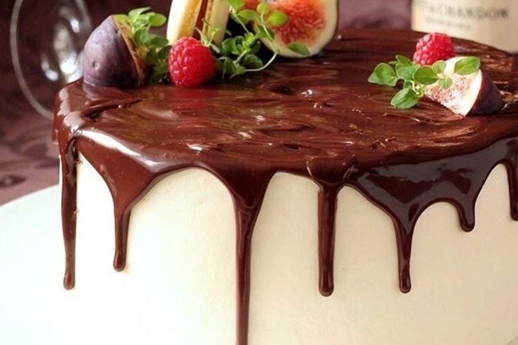 15 лёгких рецептов шоколадной глазури для торта