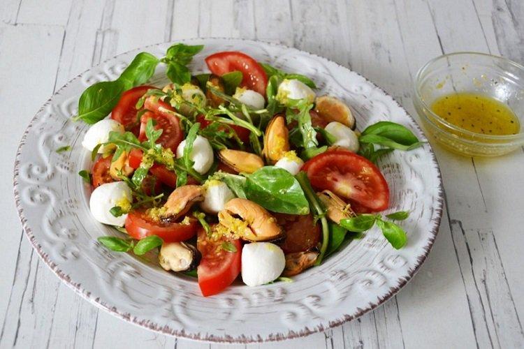 20 нежных и очень вкусных салатов с рукколой