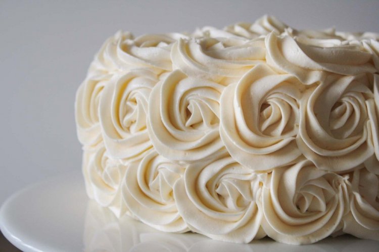 15 удивительных рецептов крема из сливок для торта