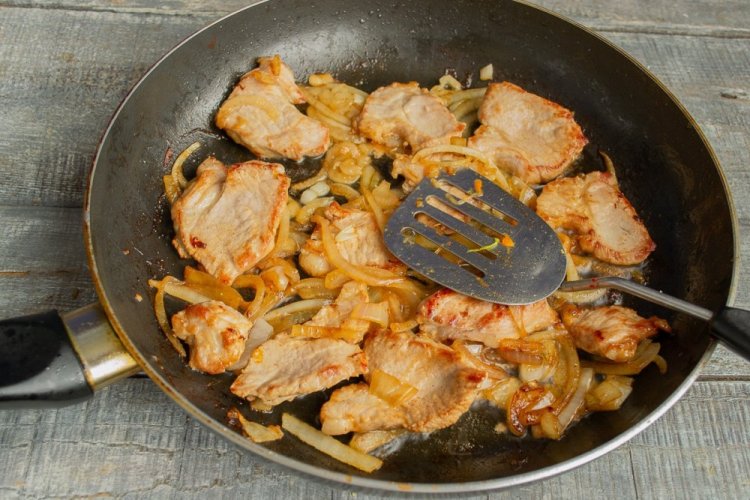 20 удивительных рецептов баранины на сковороде