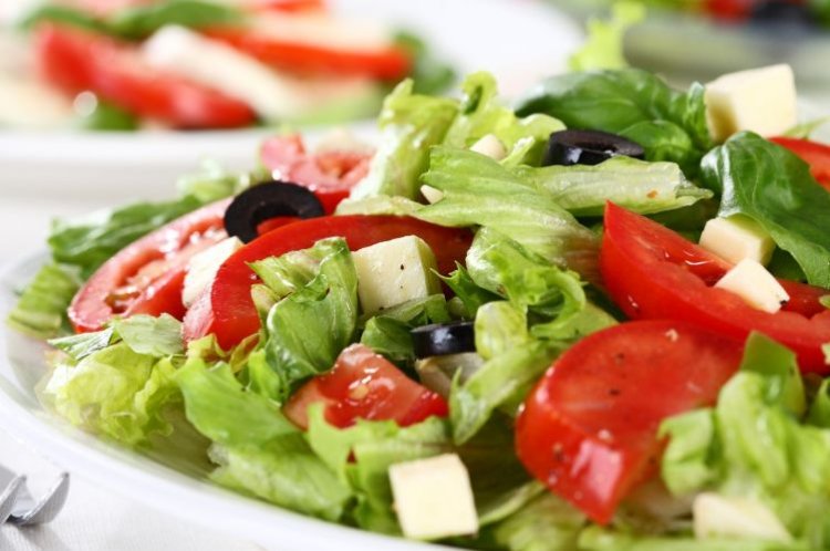 20 французских салатов, которые сможет приготовить каждый