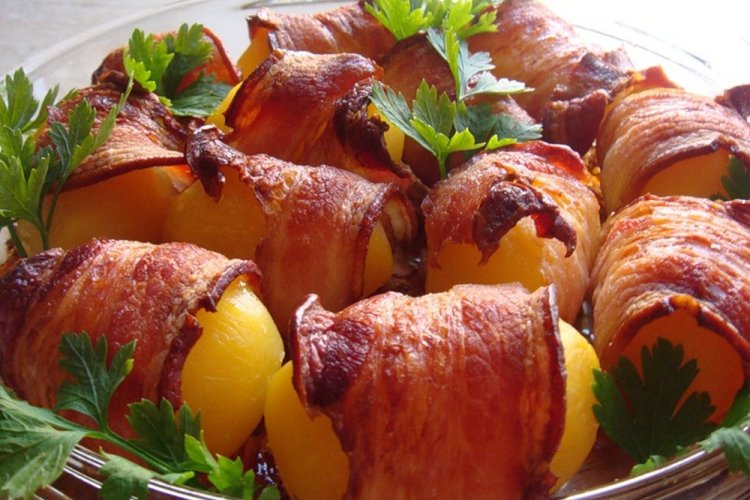 15 аппетитных рецептов картофеля с мясом свинины в печи