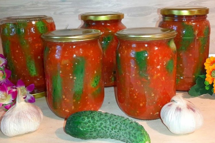 20 легких рецептов огурцов в томатном соусе на зиму
