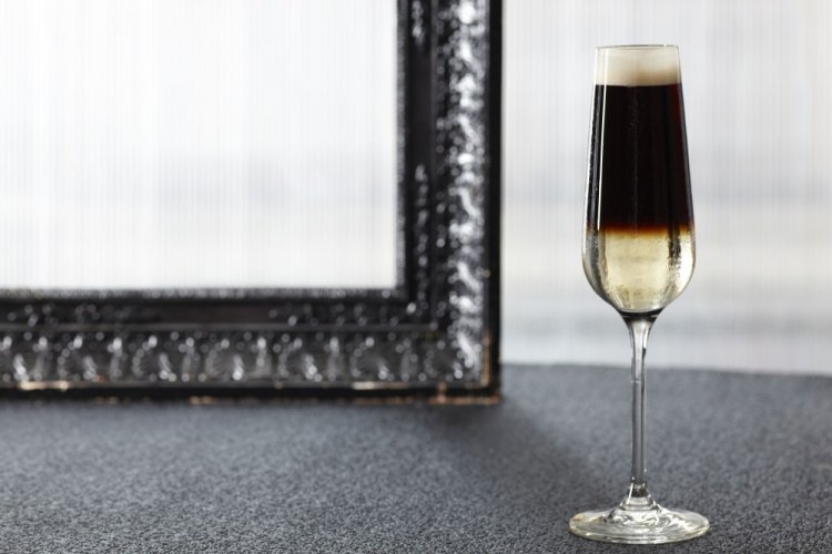 20 потрясающих рецептов коктейлей с шампанским