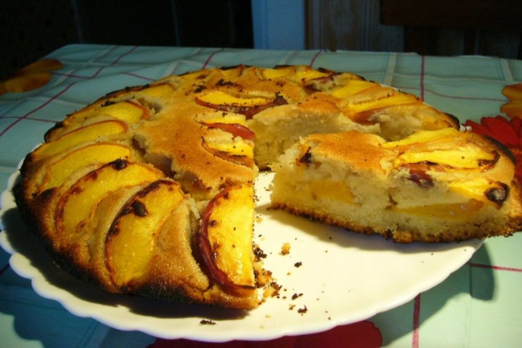20 бесподобных рецептов пирога с персиками