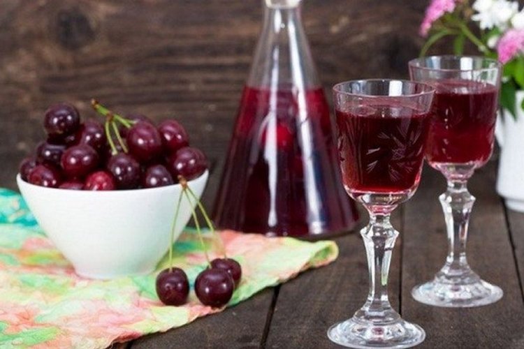 20 простых рецептов вина из черешни