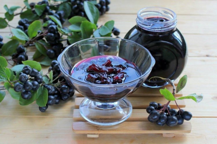 15 рецептов варенья из черноплодной рябины на любой вкус