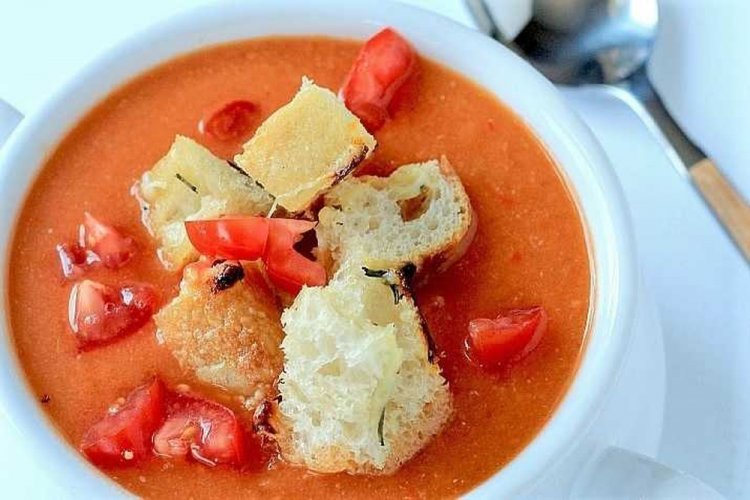 15 пюре томатных супов, которые сможет приготовить каждый