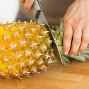 9 ухищрений по выбору самого спелого и вкусного ананаса в магазине