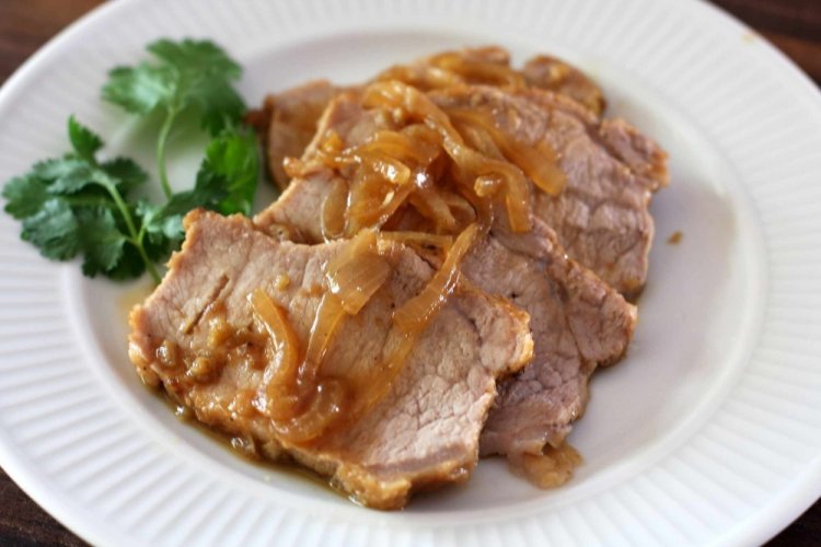 15 удивительных рецептов свиной корейки в духовке