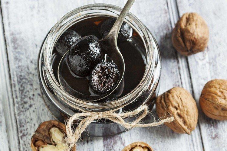 10 легких рецептов варенья из неспелых грецких орехов