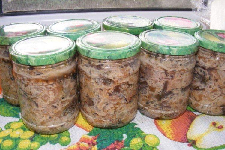 20 простых и вкусных салатов из патиссонов на зиму