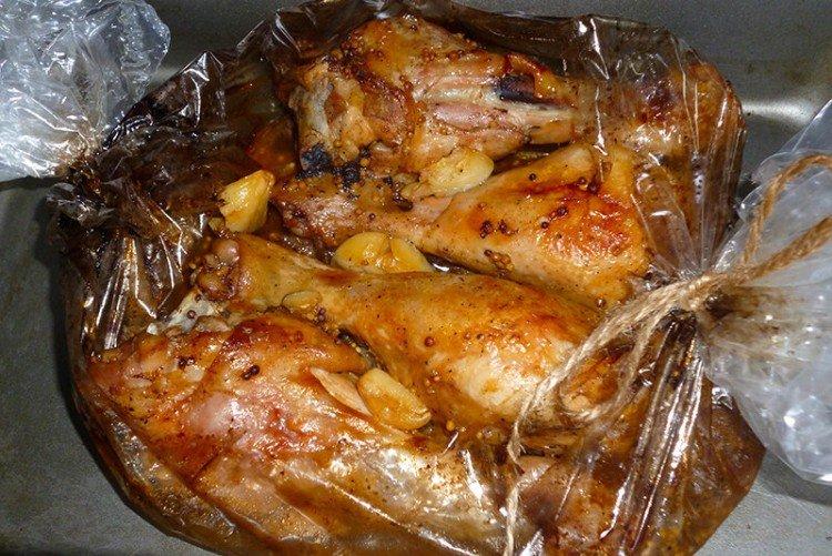15 замечательных рецептов куриного мяса в рукаве для запекания в духовке