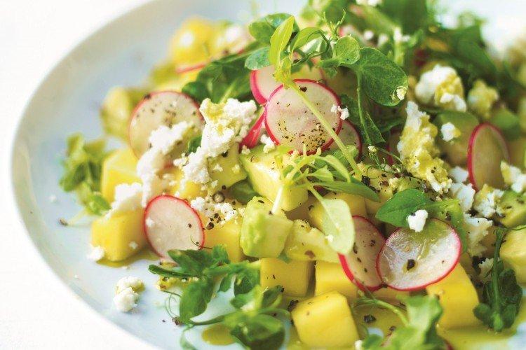 20 простых и вкусных салатов с хреном