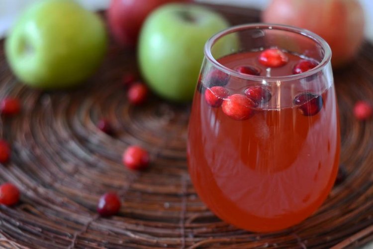 15 рецептов напитка из клюви, который придется по вкусу каждому