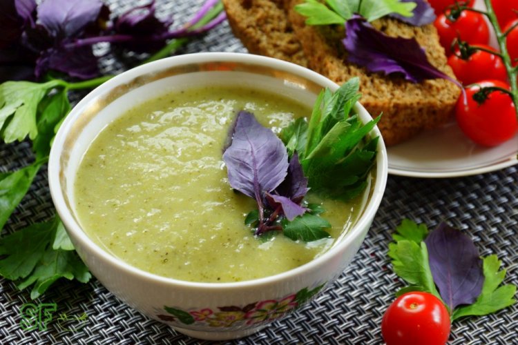 15 чудесных супов-пюре с брокколи