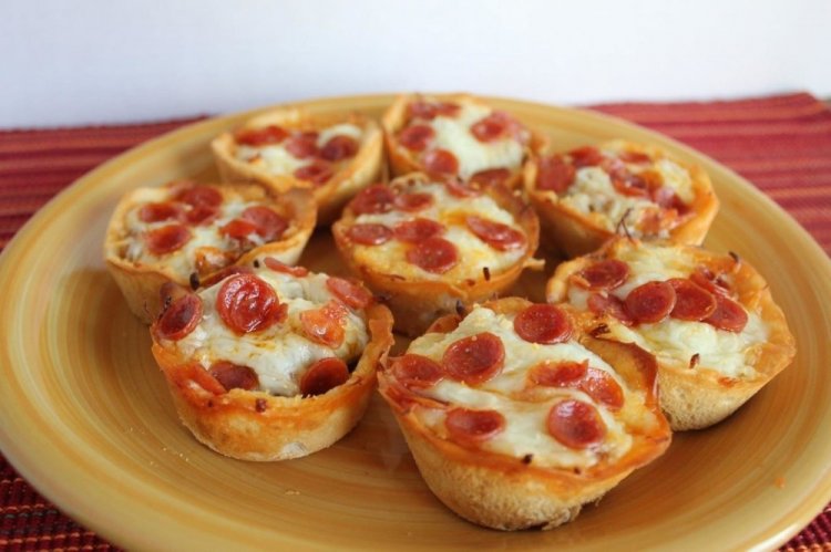 15 рецептов мини-пиццы, которую сможет приготовить каждый