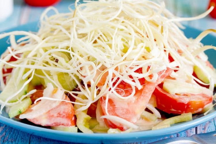 20 быстрых и вкусных салатов с сыром косичка
