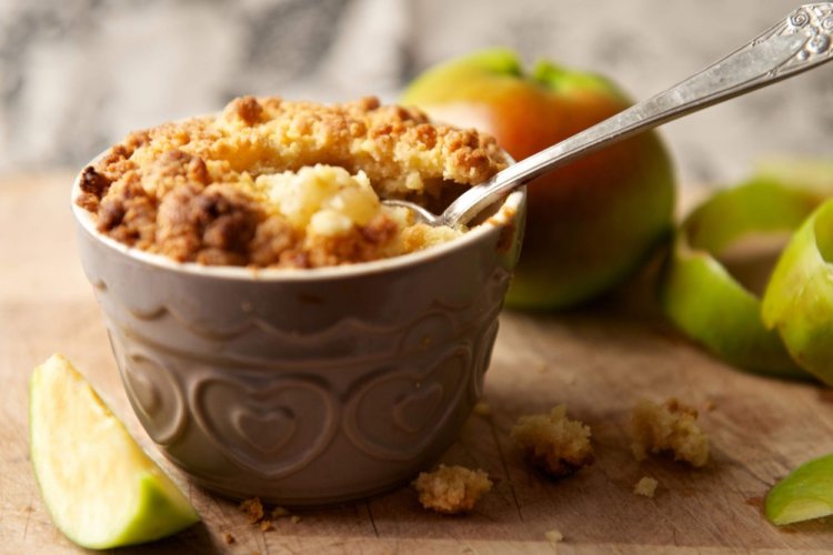 15 лучших способов приготовить яблочный крамбл