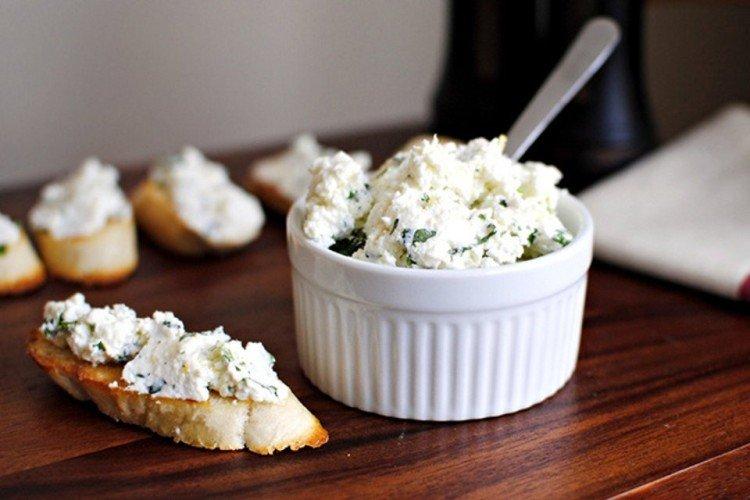 12 легких рецептов творожного сыра в домашних условиях