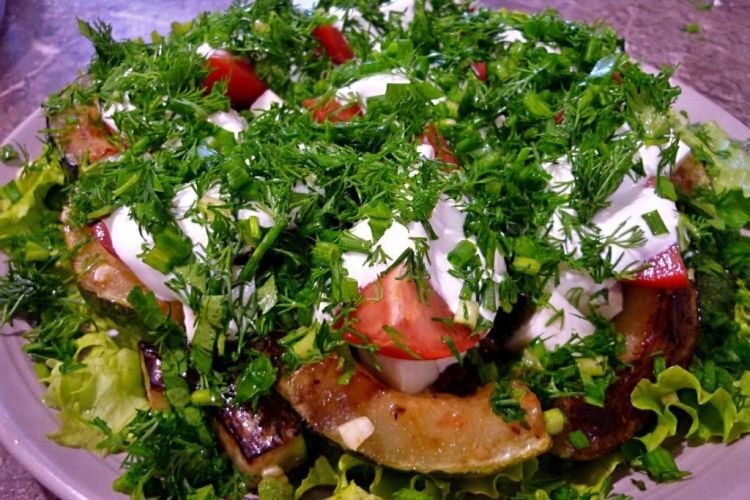 20 идеальных салатов к шашлыку