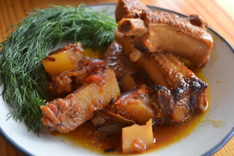 15 легких рецептов свиных ребрышек в соевом соусе