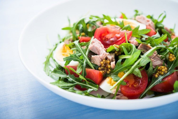 20 уникальных салатов с помидорами черри