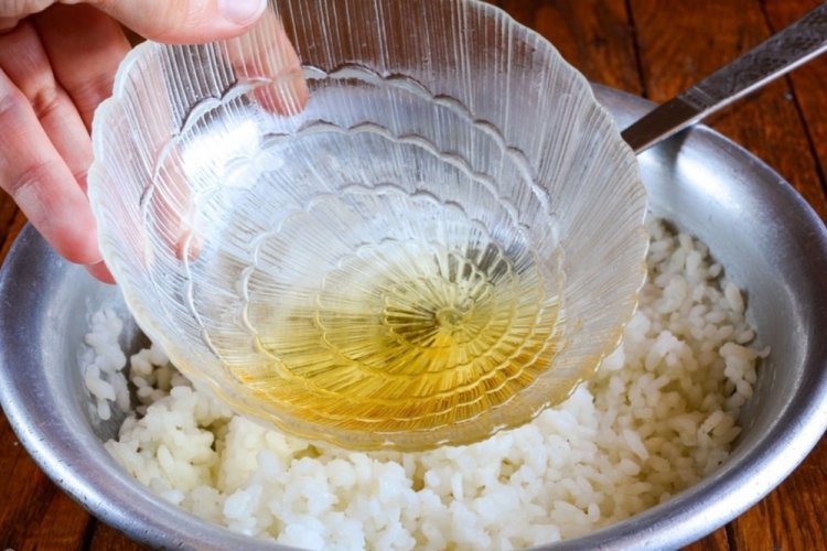 12 лучших рецептов заправки для риса на суши и роллы