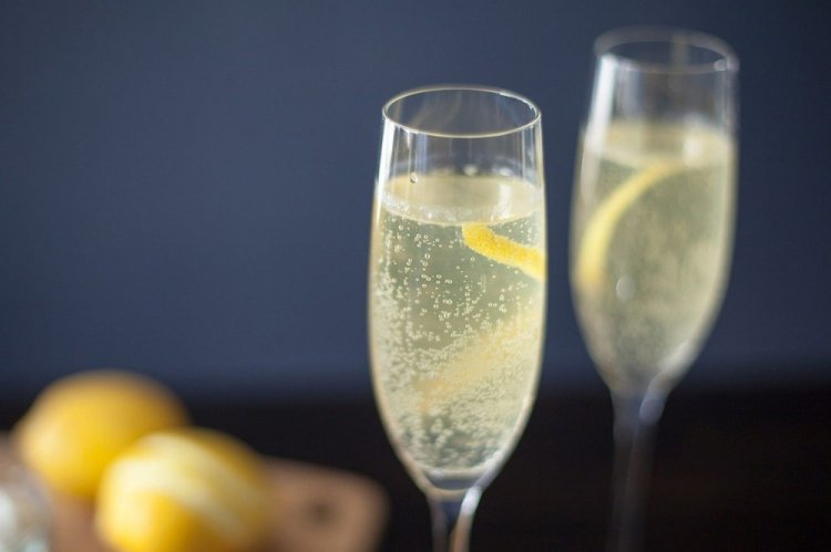 20 великолепных рецептов напитков с шампанским