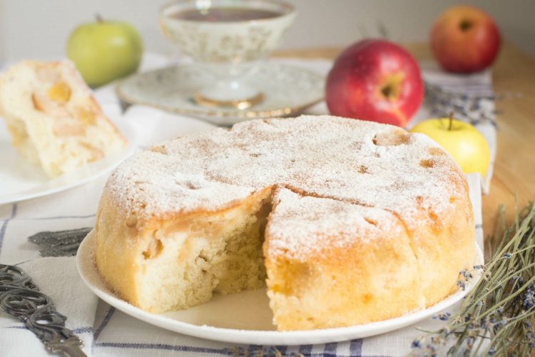 20 легких рецептов яблочного пирога – шарлотки с пошаговыми фото