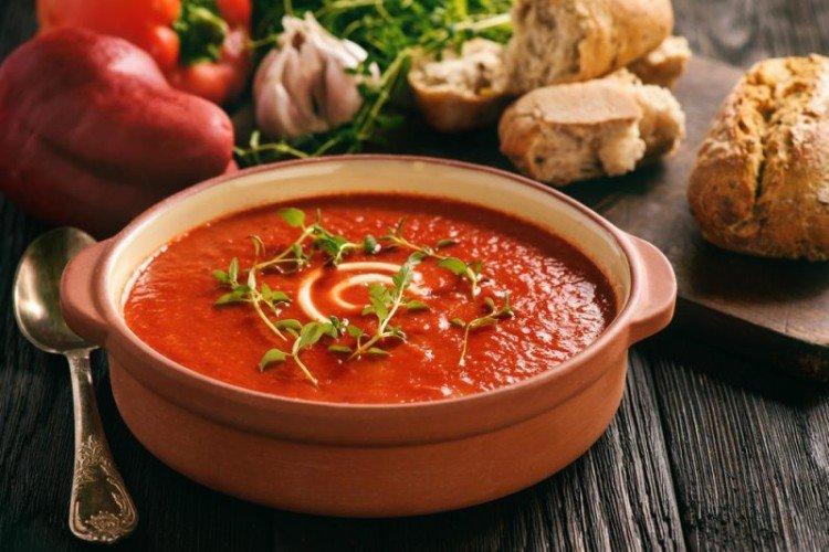 12 аппетитных томатных супов на ланч для всей семьи