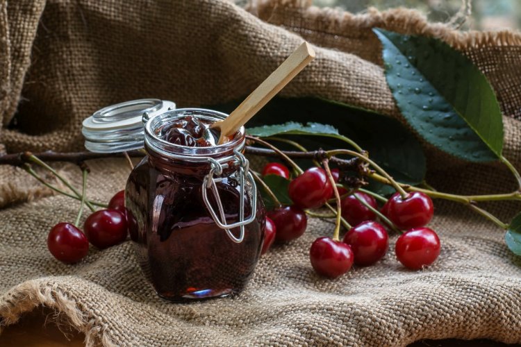 20 отличных рецептов варенья из вишни