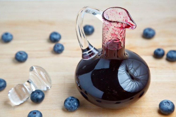 20 отличных рецептов вина из черники